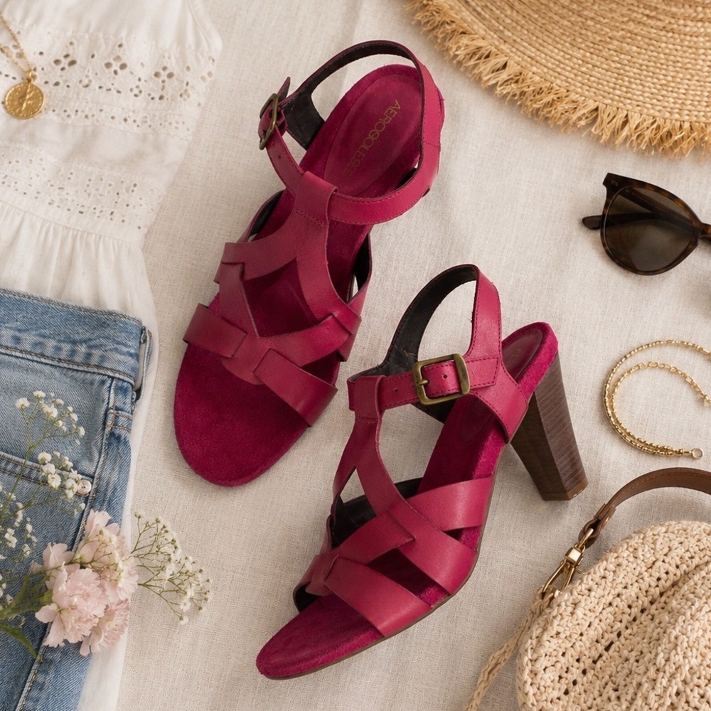 AEROSOLES Leather Strappy Heeled Sandals Size 8.5 Pink Magenta Boho Office